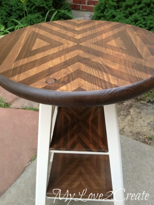 Easy Outdoor Repurposed Wooden Spool Table- anyone can do - Designed Decor